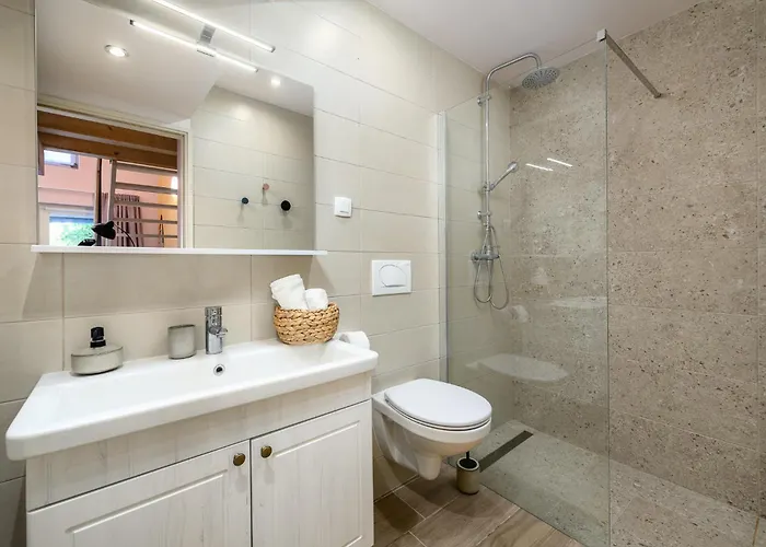 Stella Marina Deluxe Апартаменты *