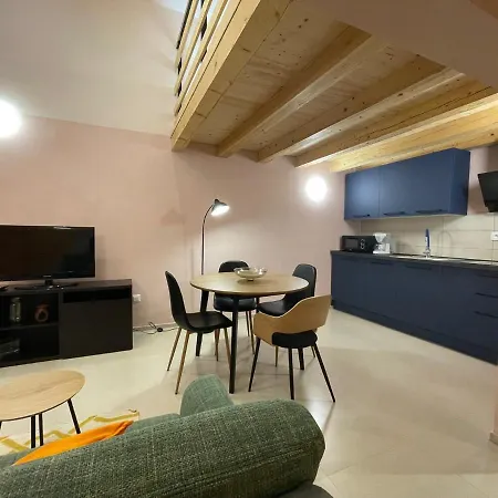 Stella Marina Deluxe Апартаменты Пореч