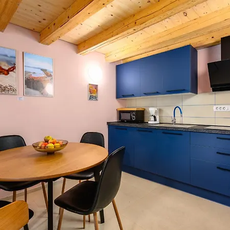 Stella Marina Deluxe